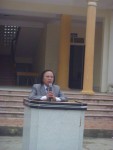 Sinh viên Trường Đại học Vinh về kiến tập tại Trường THPT Quỳnh Lưu 2