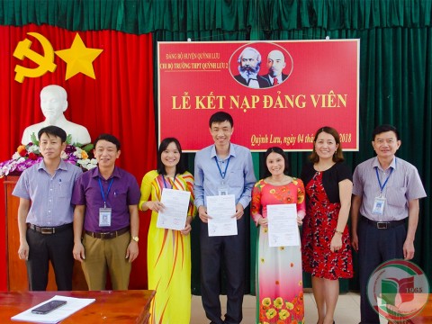 Chi bộ trường THPT Quỳnh Lưu 2: Họp định kỳ đầu tháng