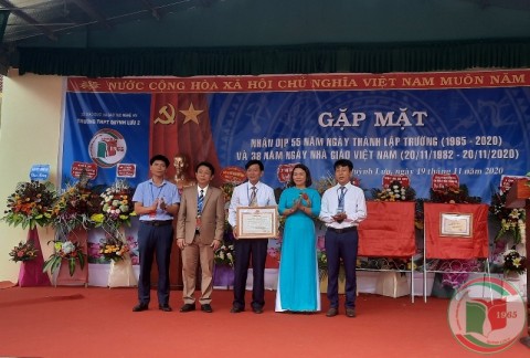Trường THPT Quỳnh Lưu 2 tổ chức thành công chương trình gặp mặt nhân dịp 55 năm ngày thành lập trường và 38 năm ngày nhà giáo Việt Nam 20/11