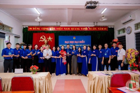 Đoàn trường THPT Quỳnh Lưu 2 tổ chức thành công Đại hội Đại biểu  Đoàn TNCS Hồ Chí Minh lần thứ 59, nhiệm kì 2023 - 2024